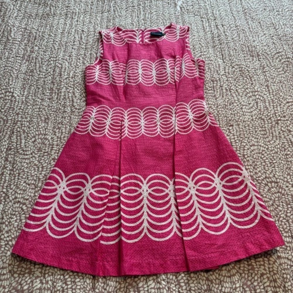Just...Taylor Vibrant Pink and White Dress